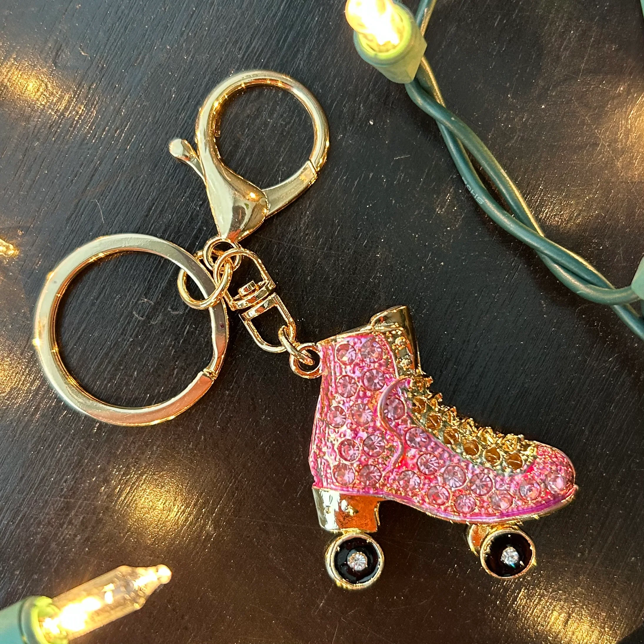 Roller Skate keychain (Wheels spin!)